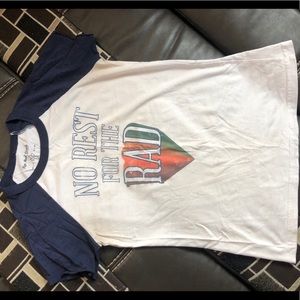 “No rest for the rad” tee